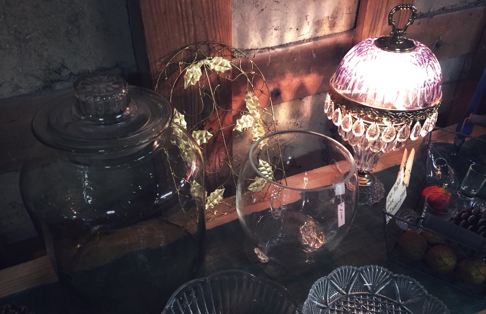 川のほとりで古き良きお買い物 - 氷見市移住・みらいエンジン